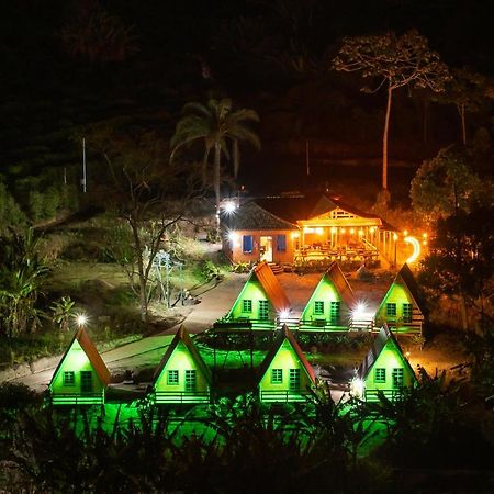 ホテル Pousada Recanto Da Lua Caparaó Velho エクステリア 写真