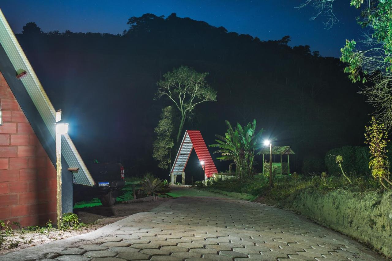 ホテル Pousada Recanto Da Lua Caparaó Velho エクステリア 写真