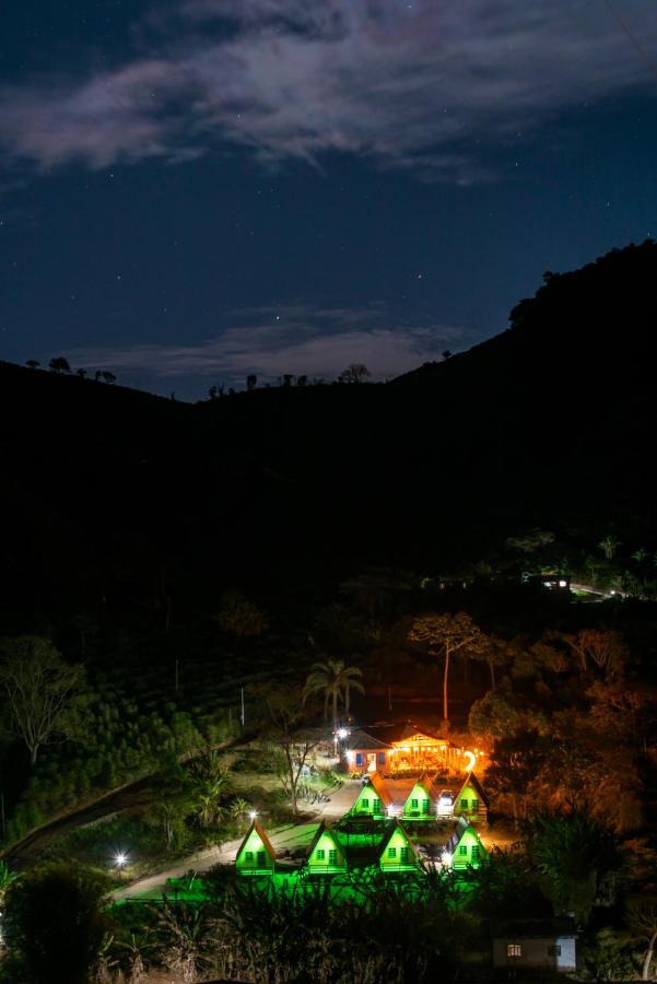 ホテル Pousada Recanto Da Lua Caparaó Velho エクステリア 写真